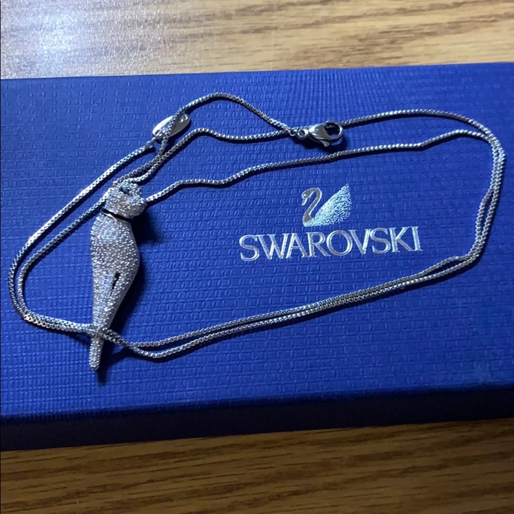 Silver leopard necklace